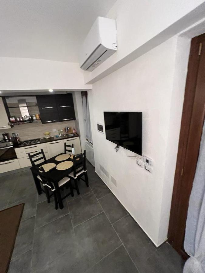 Free ParkingAppartamento Angolo Di Relax!!! Rivoli  Ngoại thất bức ảnh